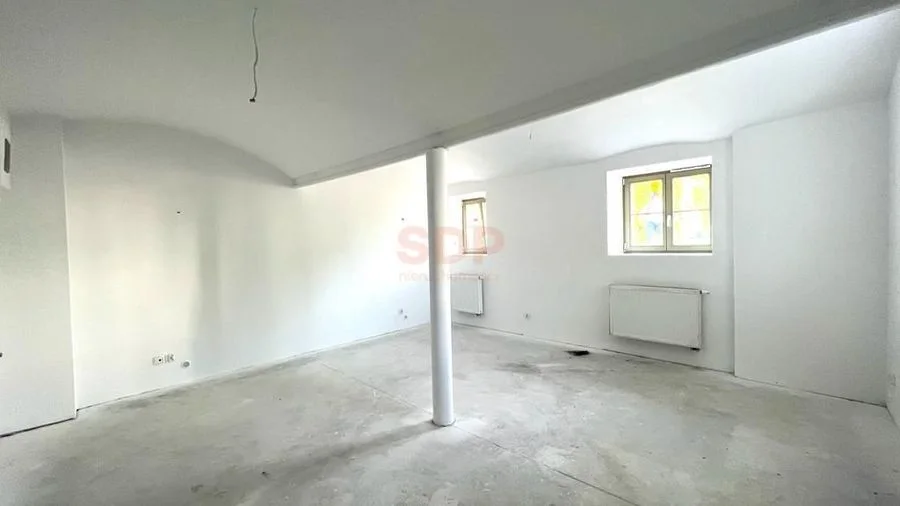 Gewerbeimmobilie zum Verkauf in Wrocław, Fabryczna, Leśnica | 71,91 m²