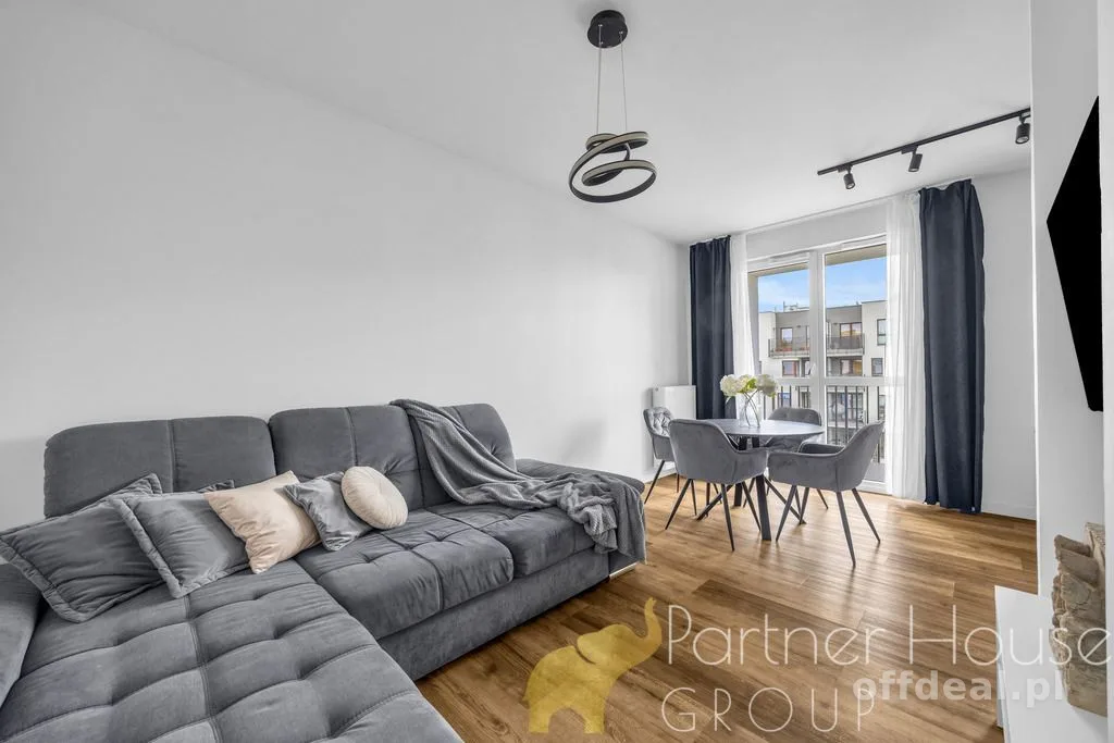 Blisko uczelni i lotniska | Balkon | Garaż