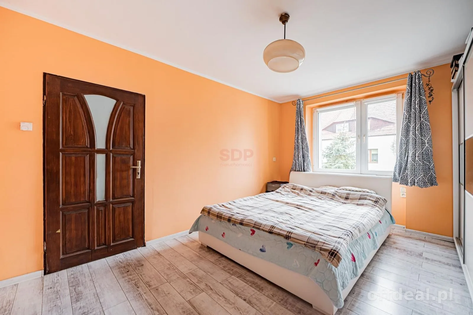 Dom + budynek 65 m2+ 2 garaże + kom. lokatorska