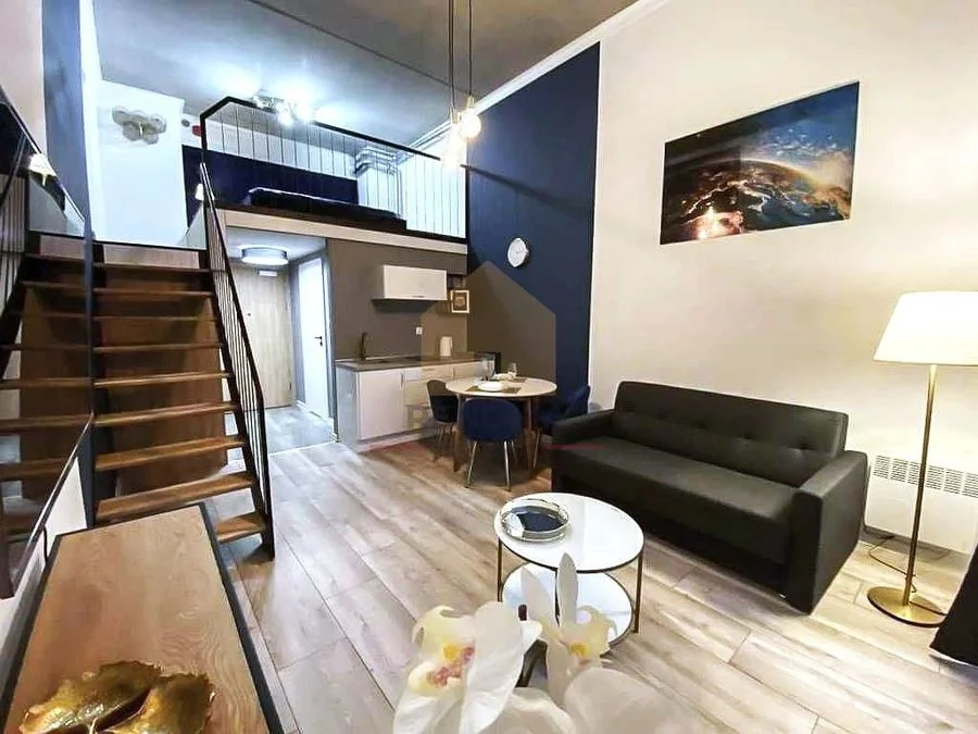 Loft przy Lotnisku, Inwestycja na wynajem, Balkon