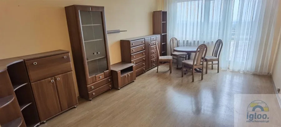 Rodzinne mieszkanie 3-pok na os.Świętokrzyskim