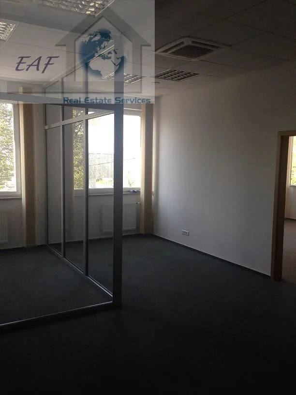 bien commercial à louer à Warszawa, Włochy, Załuski | 60,5 m²