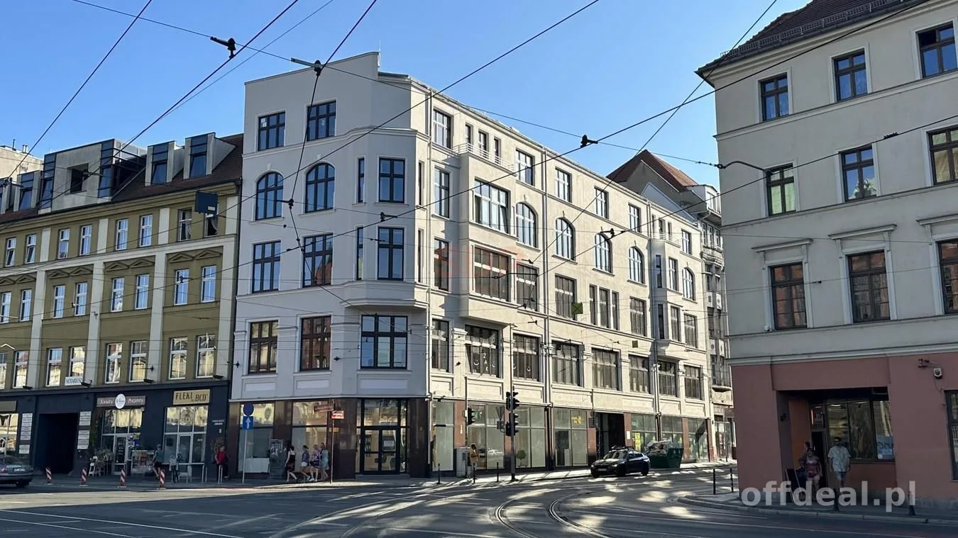Biurowiec w samym centrum - możliwość podziału