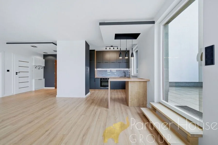 Świeżo wykończony apartament | Wysokie piętro
