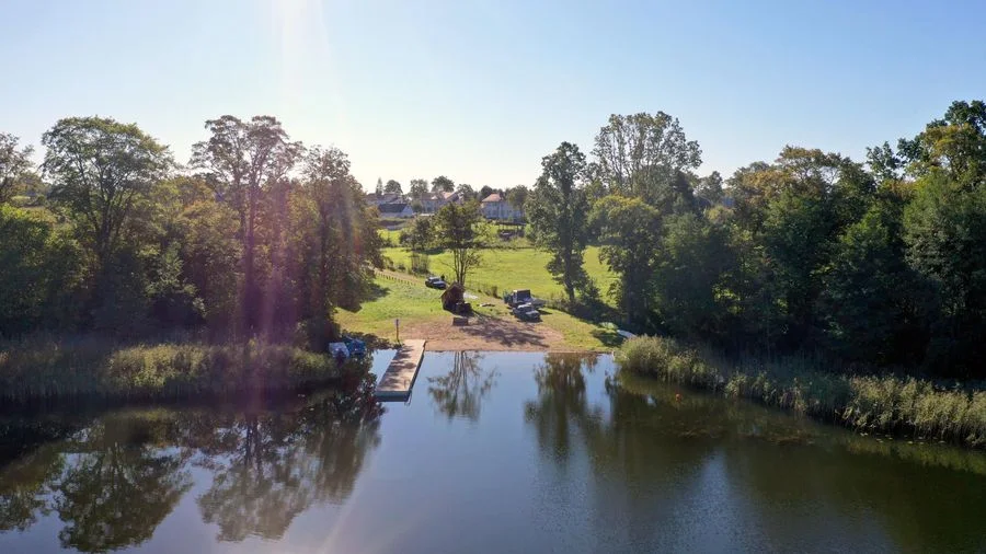 plot for sale in Leśniki | 1,464 m²