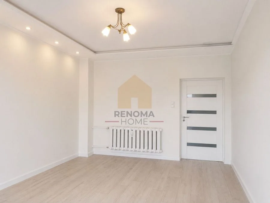 Zyty | 3 Pokoje | Po Remoncie | 1 Piętro | Centrum