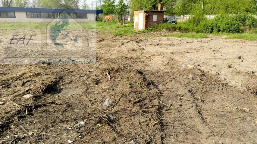 terrain à louer à Warszawa, Rembertów, Stary Rembertów | 2 628 m²