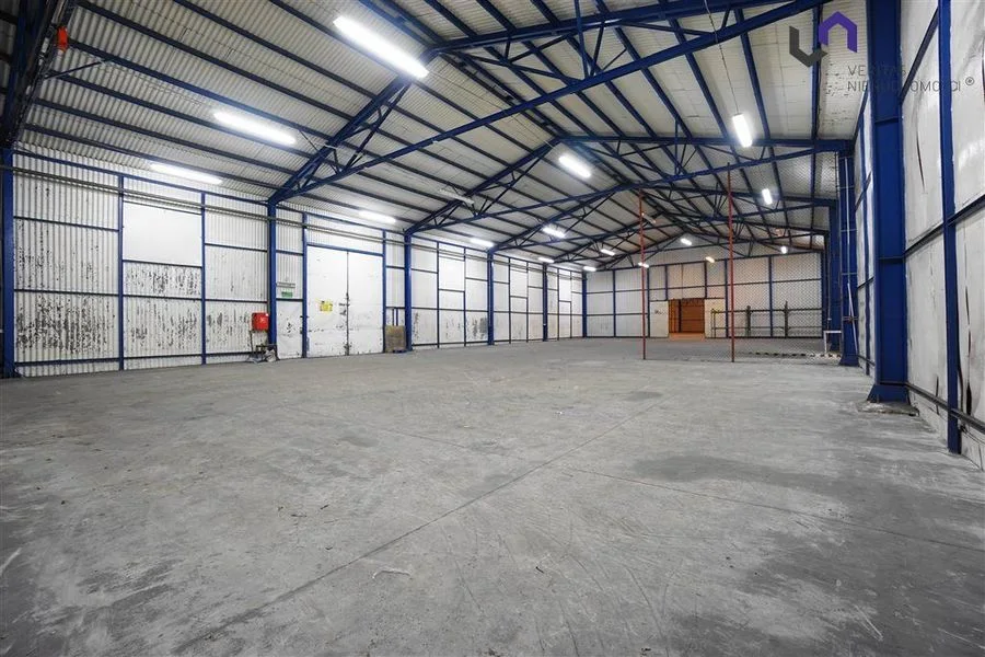 Gewerbeimmobilie zur Miete in Będzin, Łagisza | 1.472 m²