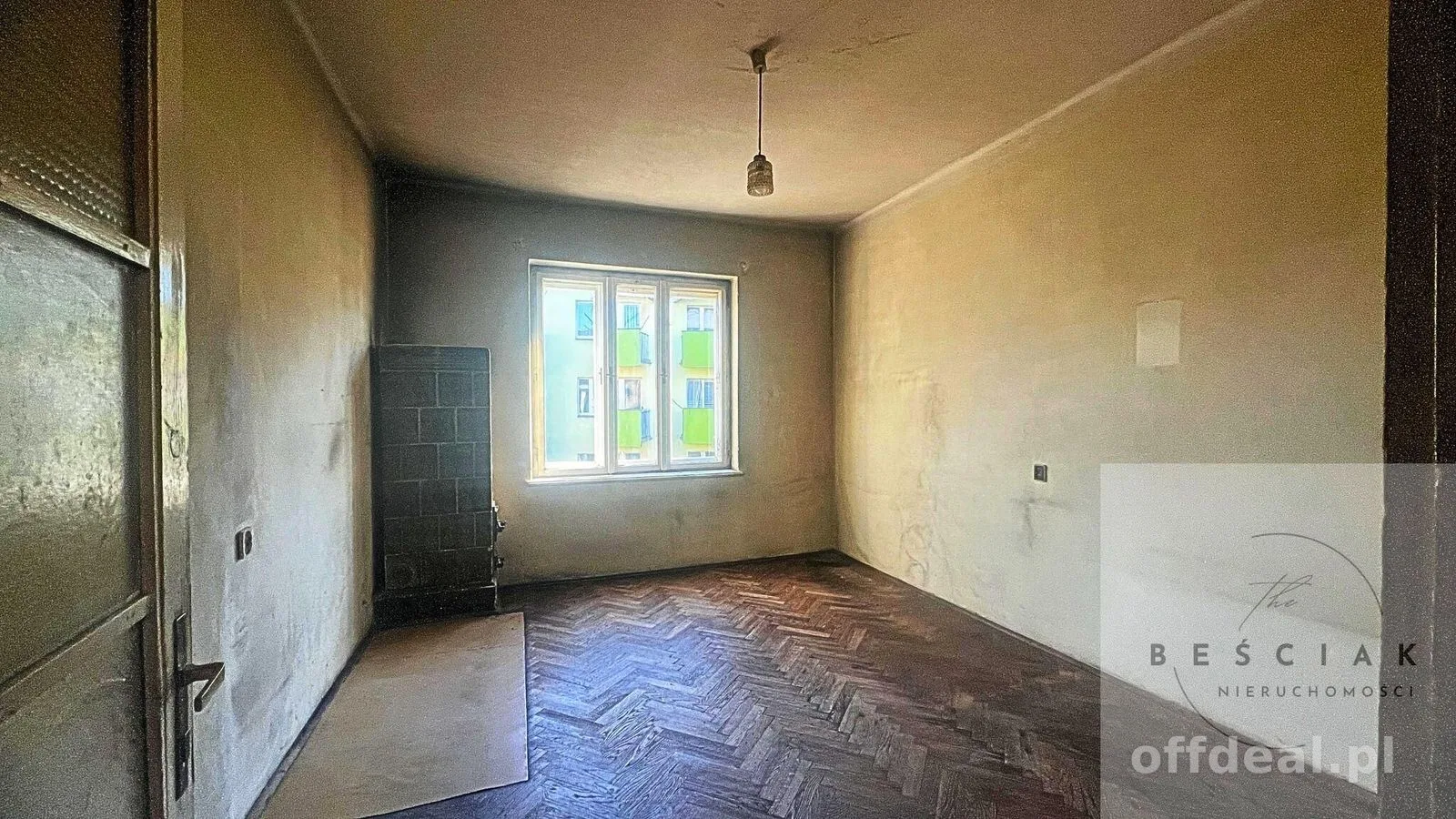 Na sprzedaż mieszkanie 98 m² – ul. Sowińskiego, Tarnów | 3 pokoje + kuchnia + służbówka