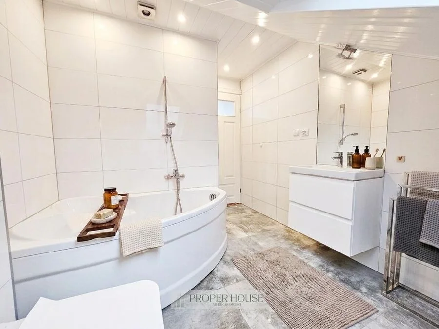 Twój prywatny raj nad zalewm – Dom 150m² + Gotowy biznes na wynajem!