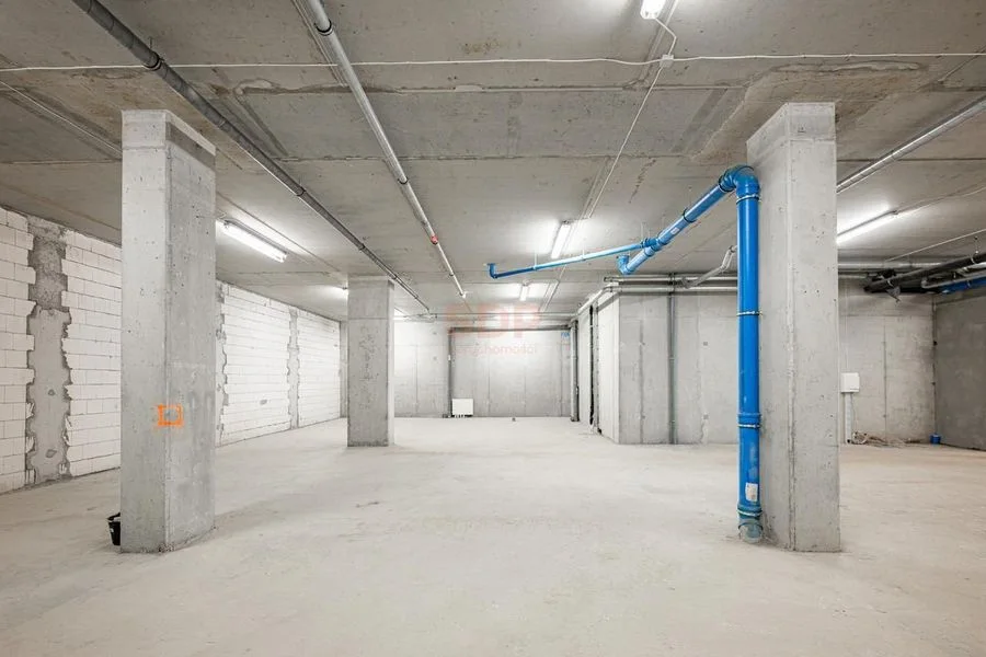 Lokal usługowy 330m2|Ruchliwa ulica|Garaż|