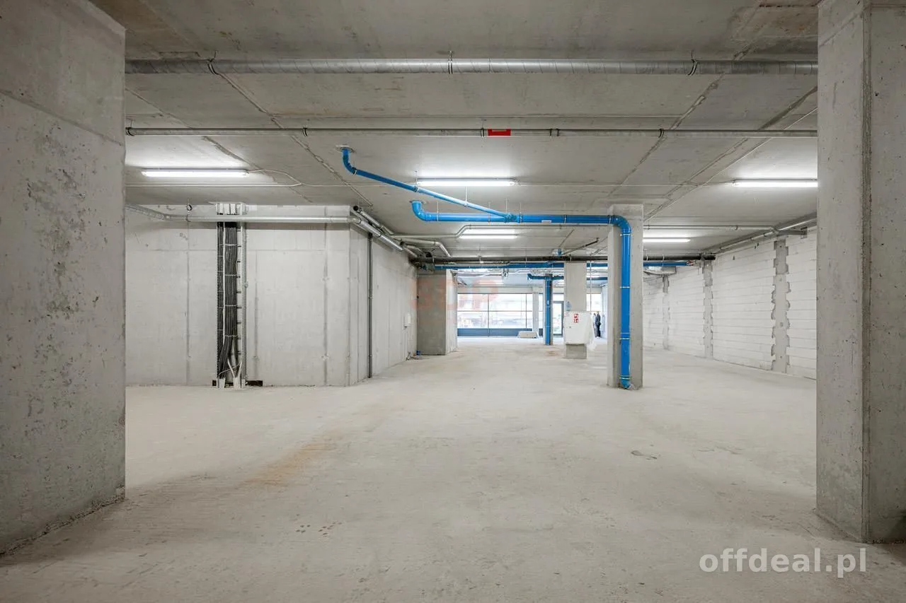 Lokal usługowy 330m2|Ruchliwa ulica|Garaż|