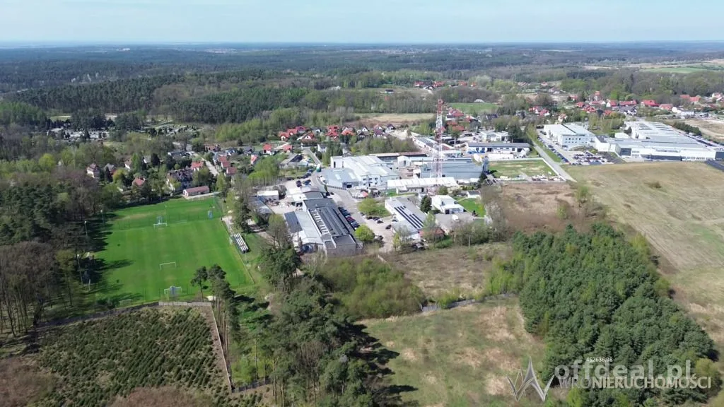 Działka z przeznaczeniem komercyjnym / 0,4034 ha