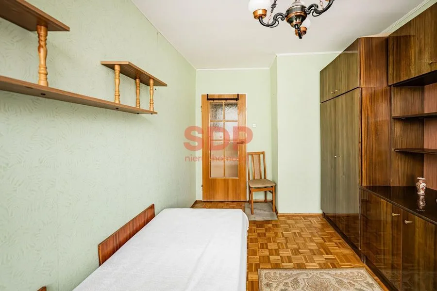 4 pokoje|Balkon|Prz przystanku tramwajowym|