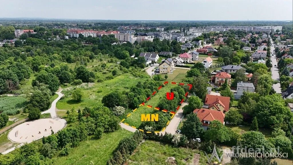 Działka budowlana mieszkaniowo-usługowa na Różance