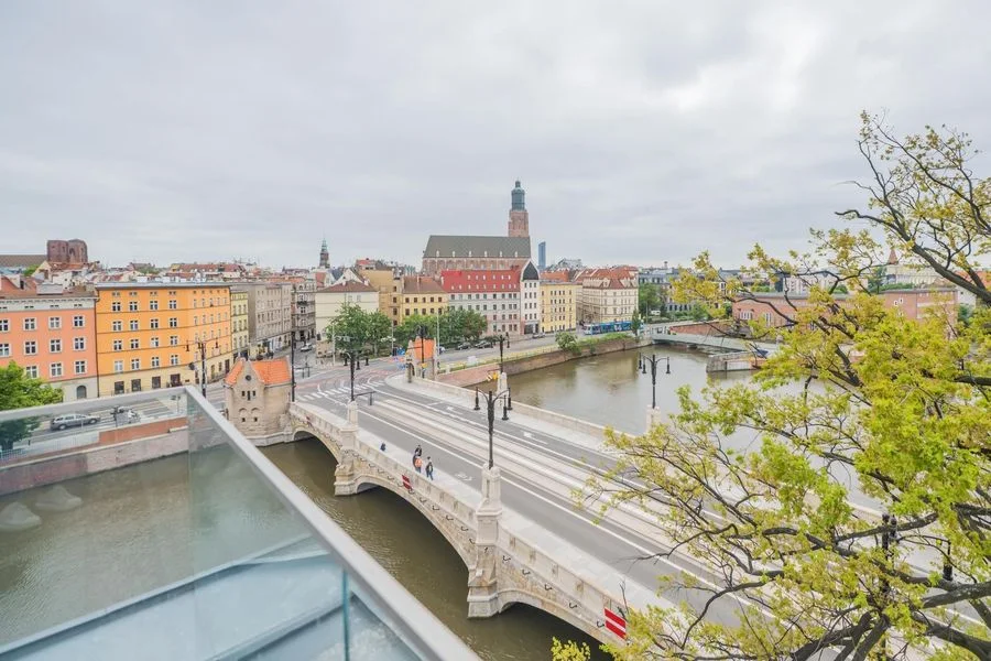 3-Zimmer Wohnung zur Miete in Wrocław, Śródmieście, Nadodrze | 118 m²