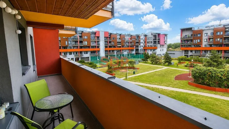 2 pokoje, kuchnia, duży balkon, komórka lok. na Lipie Piotrowskiej