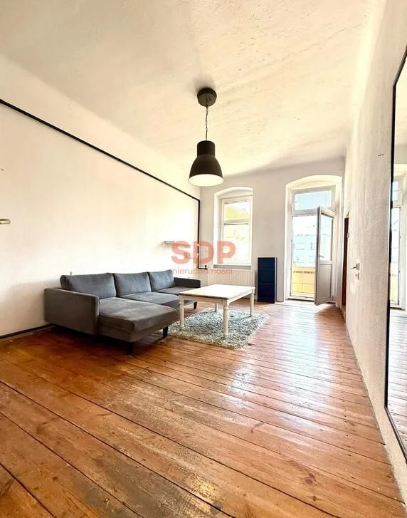 3 pokoje | 90,5 m2 | Kamienica | Balkon