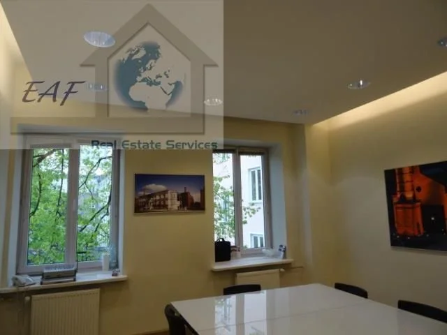 bien commercial à louer à Warszawa, Śródmieście, Śródmieście Północne | 132 m²