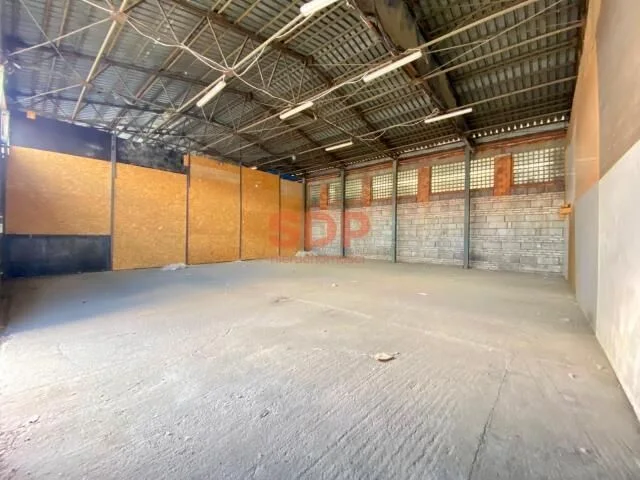 Magazyn 170 m2  na wynajem ul. Karmelkowa