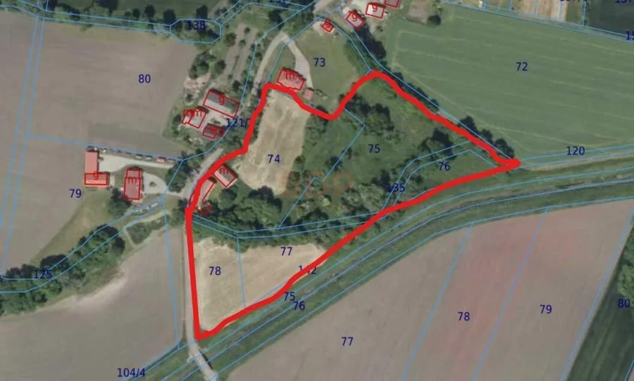 Działka  1,74 ha /dom do remontu  / siedlisko