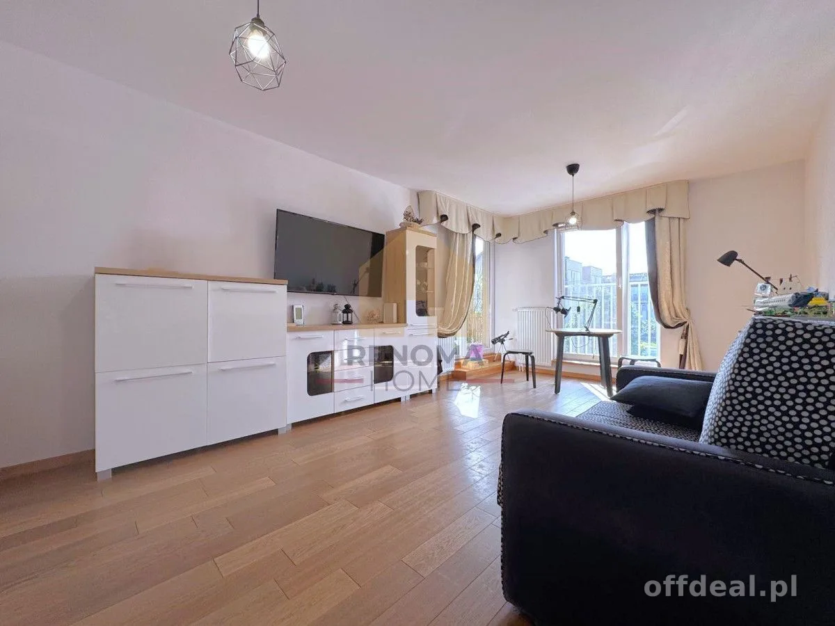 Komfortowe|Dwustronne|2 pokoje|Balkon
