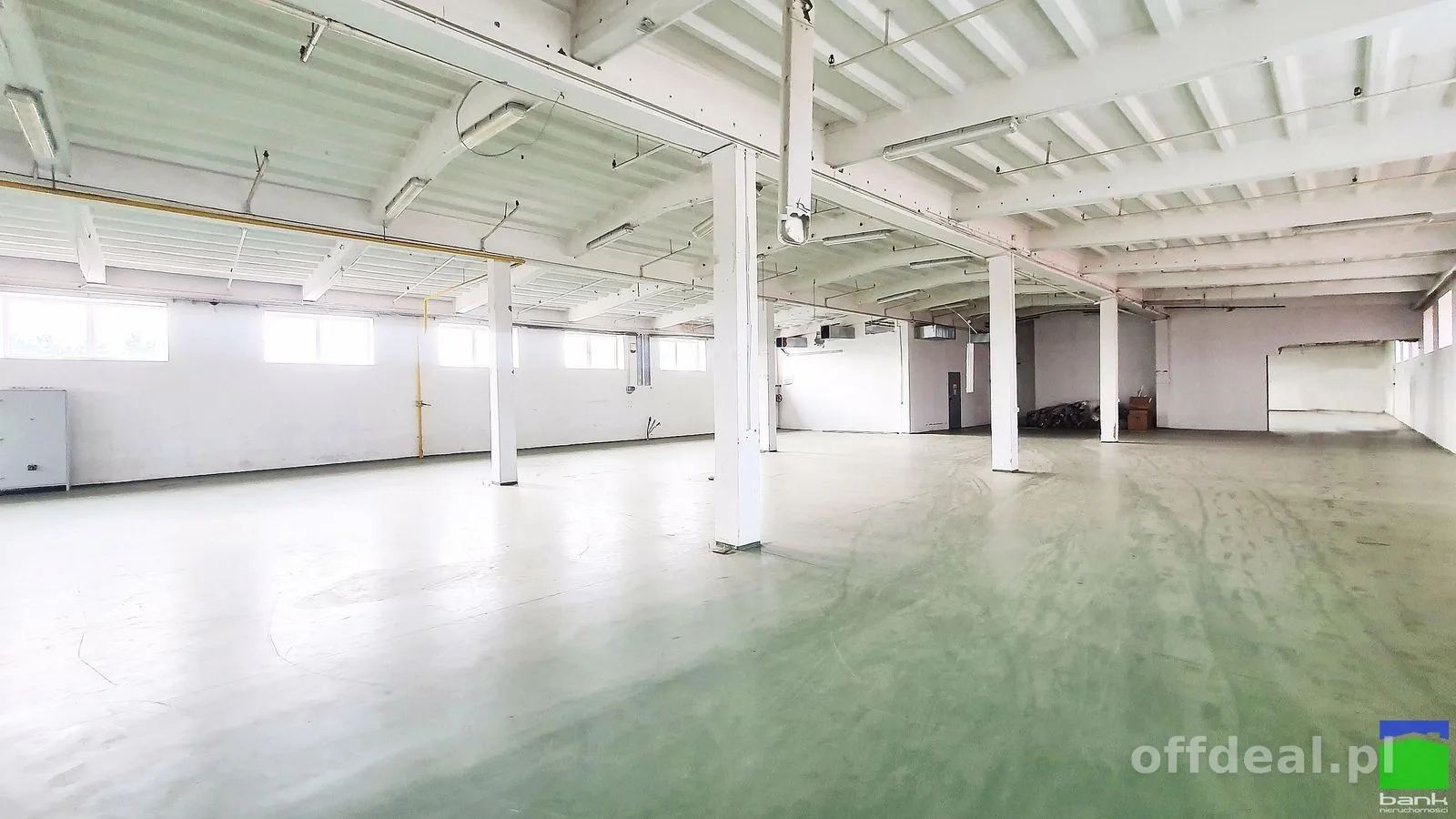 Gewerbeimmobilie zur Miete in Pabianice | 900 m²