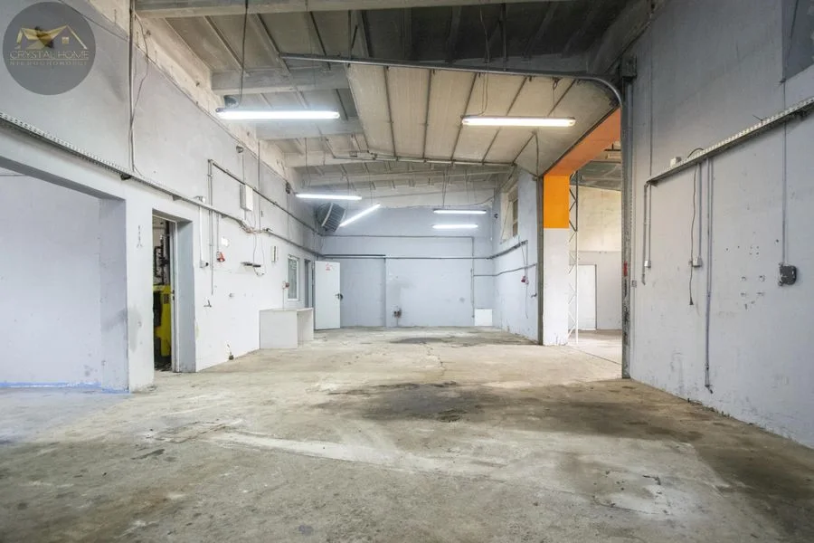 Lokal - Hala 180m2, działka 1200m2