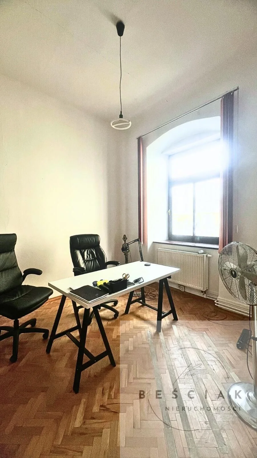 Lokale biurowe do wynajęcia – centrum miasta, ul. Bernardyńska 19