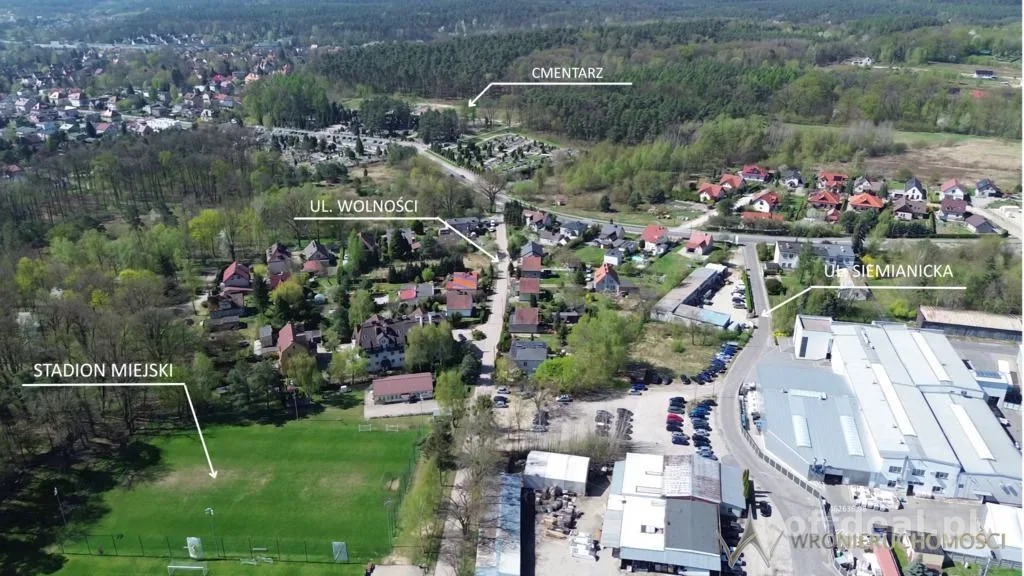 Działka z przeznaczeniem komercyjnym / 0,268 ha