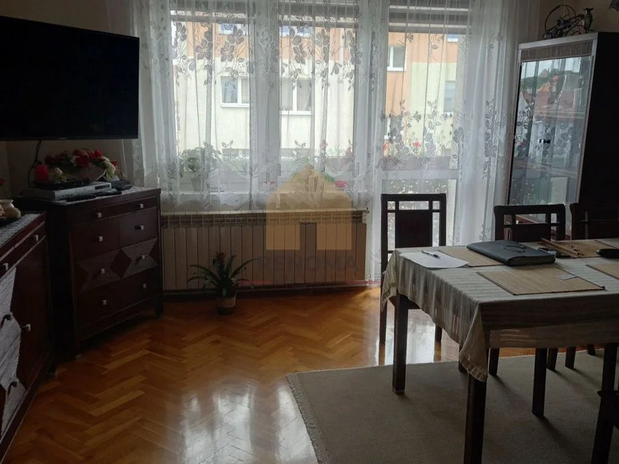 Rozkładowe 3 pokoje w kamienicy