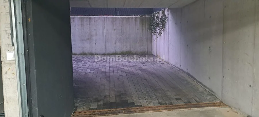 Wynajmę garaż podziemny Brzesko Partyzantów 8