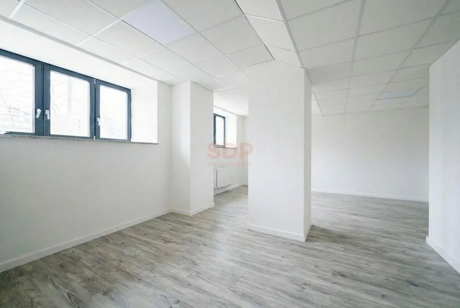 Duży lokal usługowy|Przy Bulwarze|165m2|