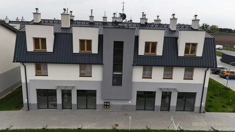 комерційна нерухомість в оренду у Zacharzyce | 103,9 m²