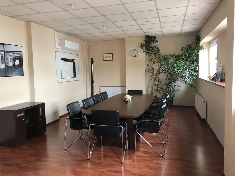 bien commercial à louer à Wrocław, Psie Pole, Karłowice | 99 m²