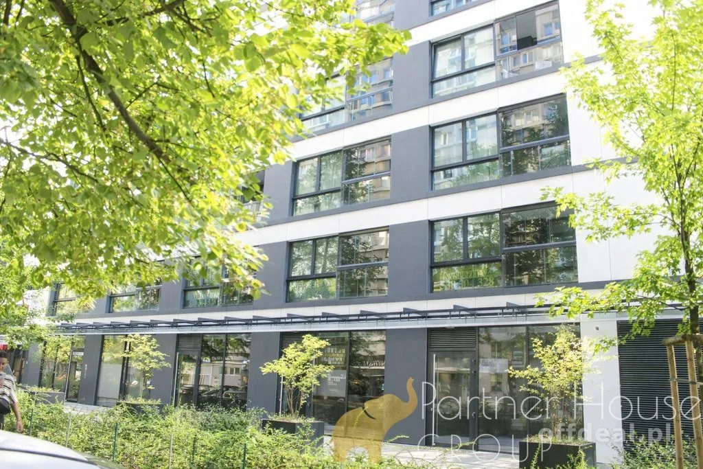 Lokal 310m² • ogródek • duże witryny •faktura VAT