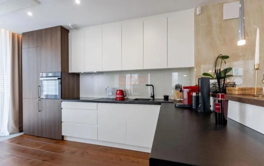 Luksusowy apartament z tarasem na dachu centrum