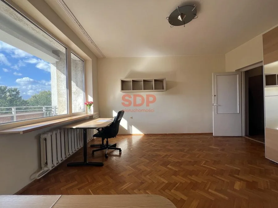 Dwustronne mieszkanie przy Rynku i Dworcu PKP | Parking za szlabanem