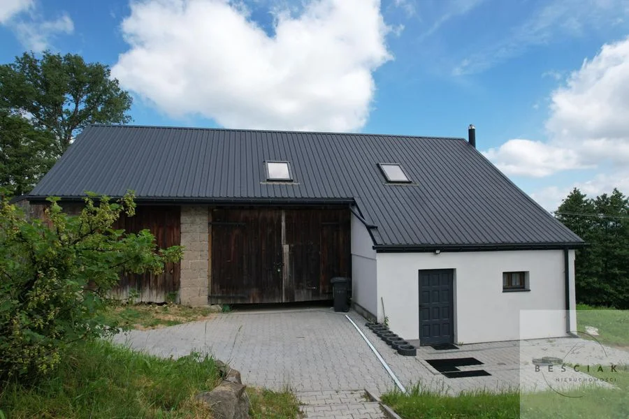 🏡 Działka 20 arów z budynkiem mieszkalno-gospodarczym i warunkami zabudowy – Ryglice
