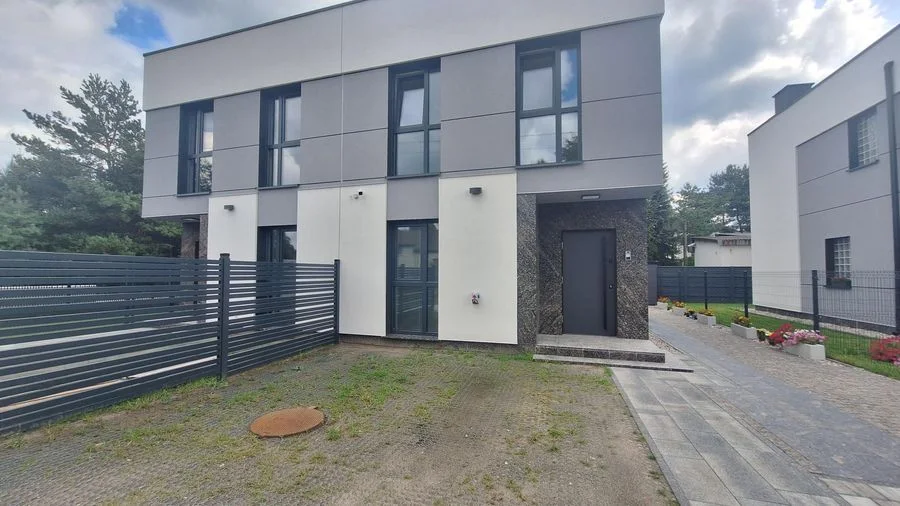 DOM BLIŹNIAK 97 M² | ZAKRĘT | 970 000 ZŁ | 2 KM OD WARSZAWY