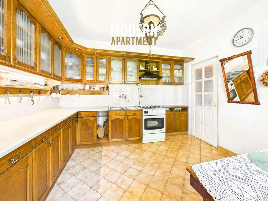 5-room house for sale in Pruszków | 300 m²