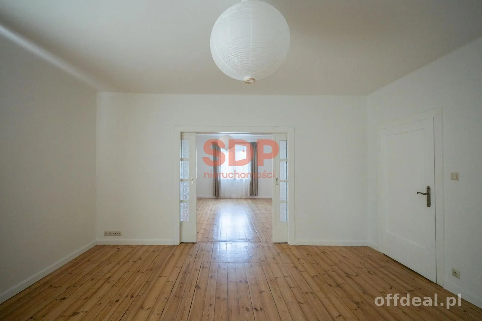 Klimatyczny dom w otoczeniu zieleni, Biskupin 240 m2 / 803 m2