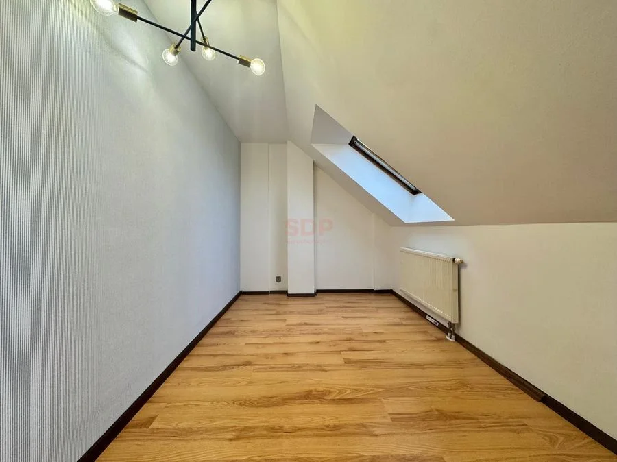 Klecina | dwupoziomowe | łącznie 103m2 z antresolą
