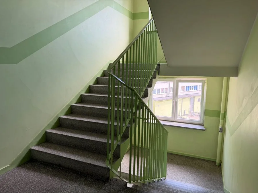 #3 pokoje #osobna kuchnia #balkon #winda #80m2