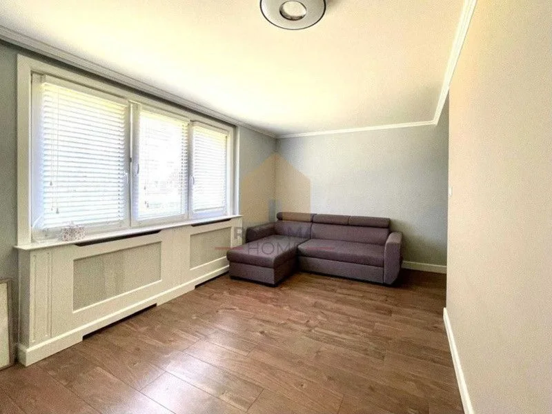 38,5 m² | Piwnica | Balkon | Blisko centrum