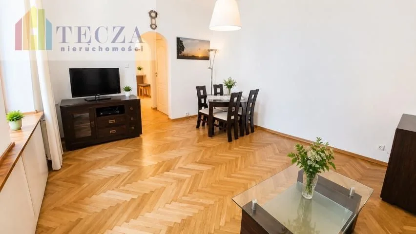 2pok,41m2,ul.FLORY,przy Pl.Unii Lubelskiej