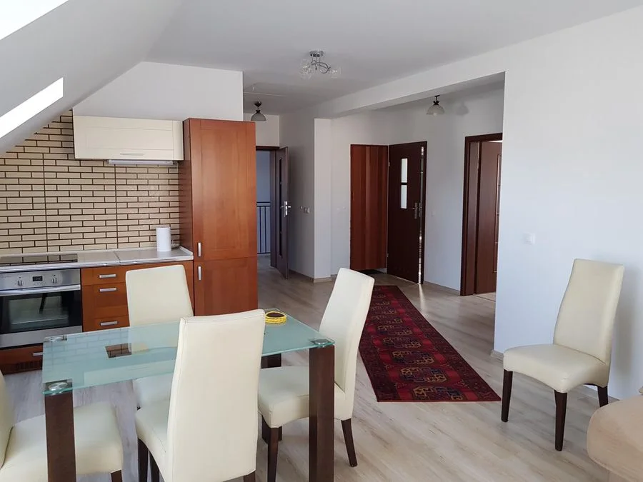 appartement à louer à Wrocław, Psie Pole, Karłowice | 4 pièces | 92 m²