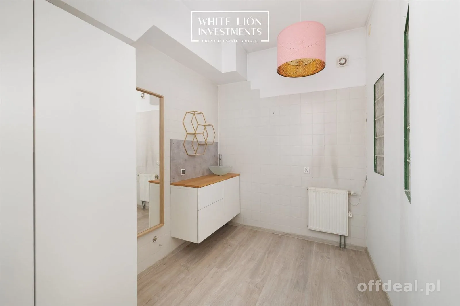 Przystosowany lokal pod salon kosmetyczny 56 m²