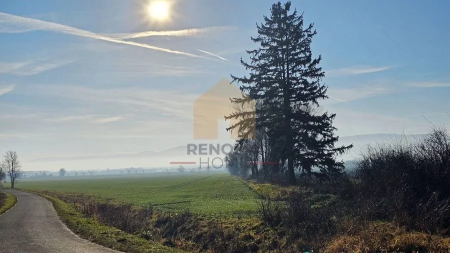 Grundstück zum Verkauf in Książnica | 1.200 m²