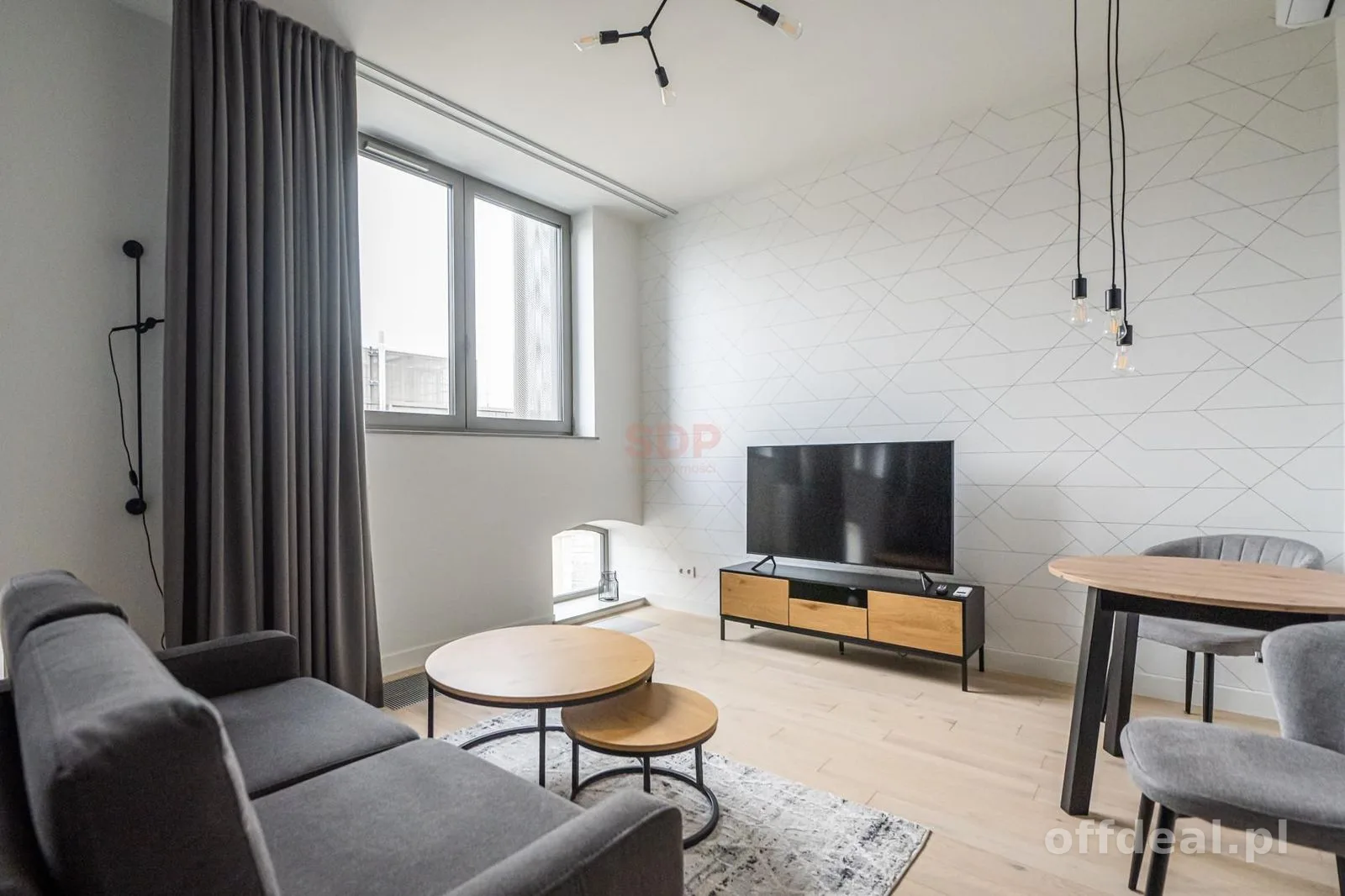 Stare miasto, studio, 39 m2. Premium